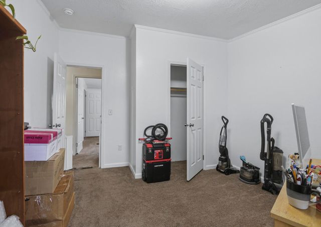 605 Doe Lane SE, Albuquerque, NM 87123