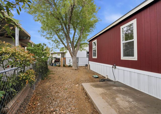 605 Doe Lane SE, Albuquerque, NM 87123