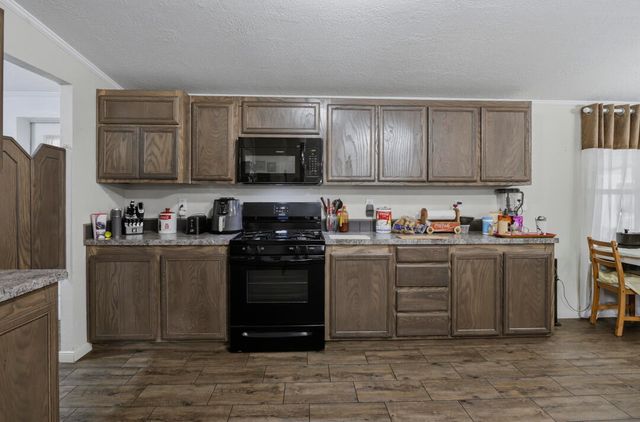 605 Doe Lane SE, Albuquerque, NM 87123