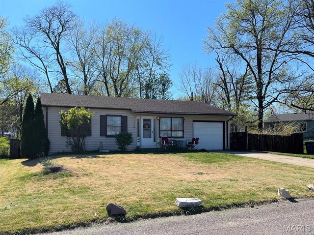 1432 San Salvador Drive, Unincorporated, MO 63138