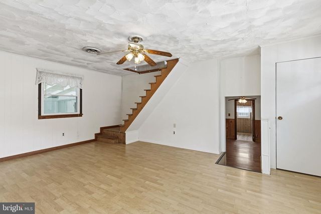 2411 POPLAR RD, Baltimore, MD 21221