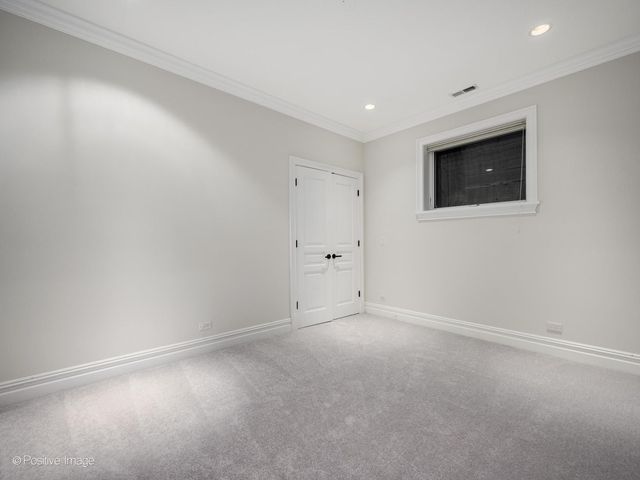 1633 N Wolcott Avenue, Chicago, IL 60622