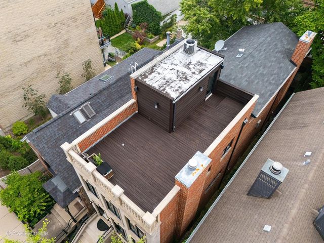 1633 N Wolcott Avenue, Chicago, IL 60622