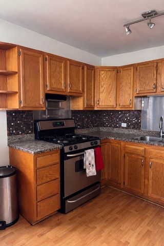 2901 S Michigan Avenue 1610, Chicago, IL 60616