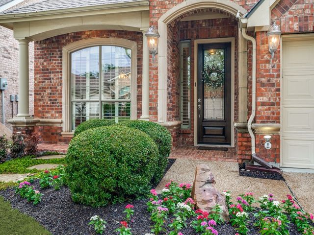 352 Rio Bravo Drive, Fairview, TX 75069