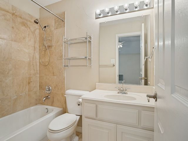 352 Rio Bravo Drive, Fairview, TX 75069