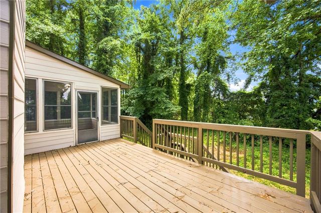 1050 San Lacinto Lane, Lawrenceville, GA 30043