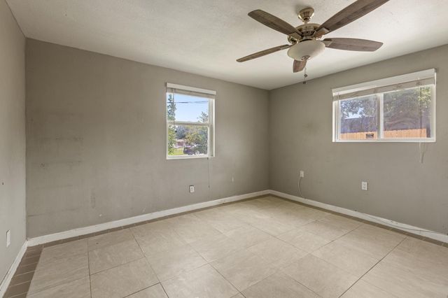 7402 Providence Ave, Austin, TX 78752