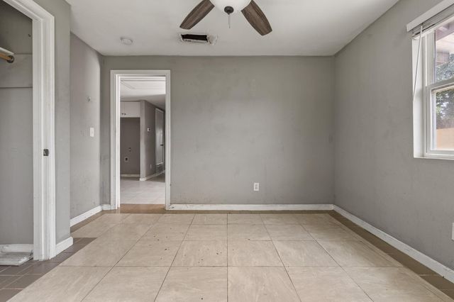 7402 Providence Ave, Austin, TX 78752