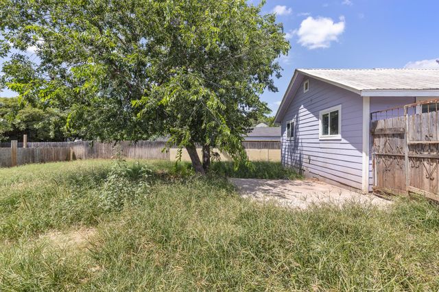7402 Providence Ave, Austin, TX 78752