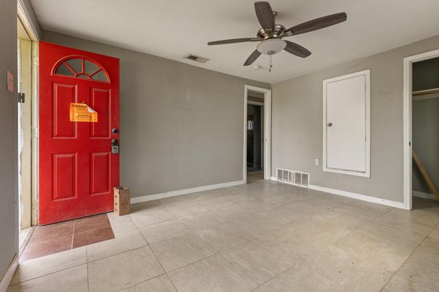 7402 Providence Ave, Austin, TX 78752