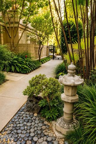 1255 S Orange Grove Boulevard 4, Pasadena, CA 91105