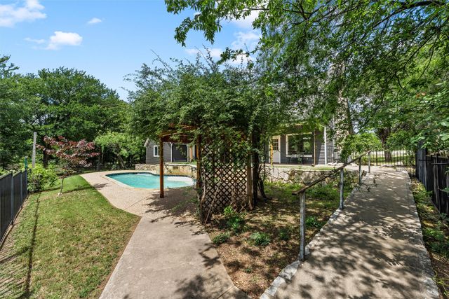 1561 Whitecrest Drive, Whitney, TX 76692
