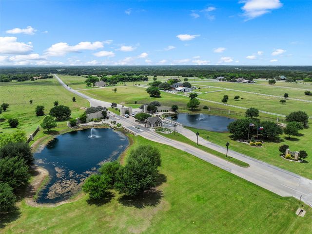 1561 Whitecrest Drive, Whitney, TX 76692