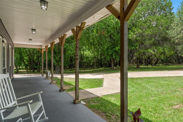 1561 Whitecrest Drive, Whitney, TX 76692