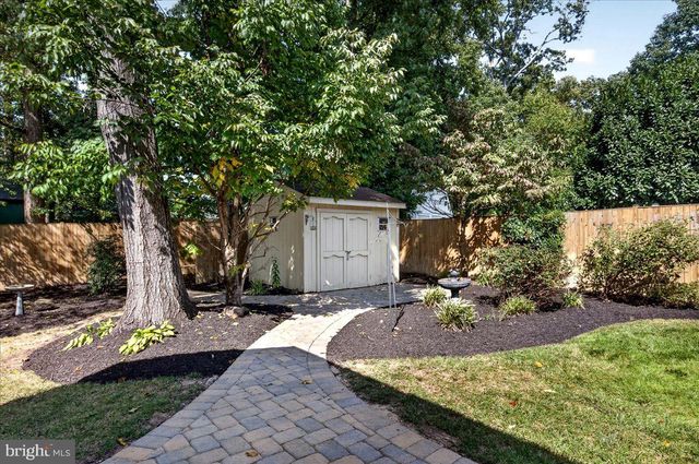 14718 CRANOKE ST, Centreville, VA 20120