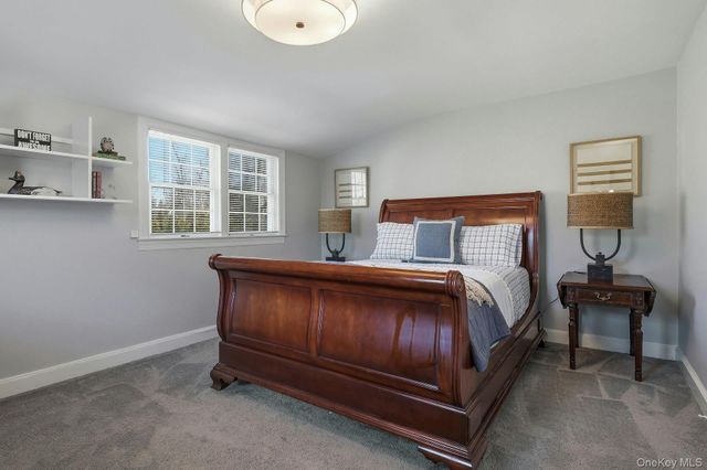 6 Janssen Drive, Manhasset, NY 11030