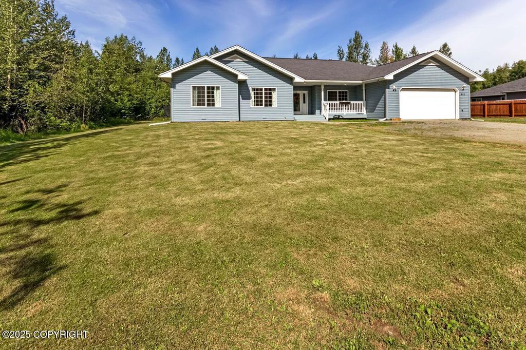 551 E Barra Loop, Wasilla, AK 99654