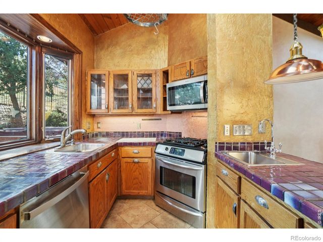 2020 Kohler Drive, Boulder, CO 80305