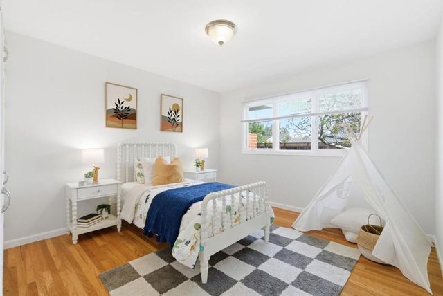 1747 Walnut Drive, Mountain View, CA 94040