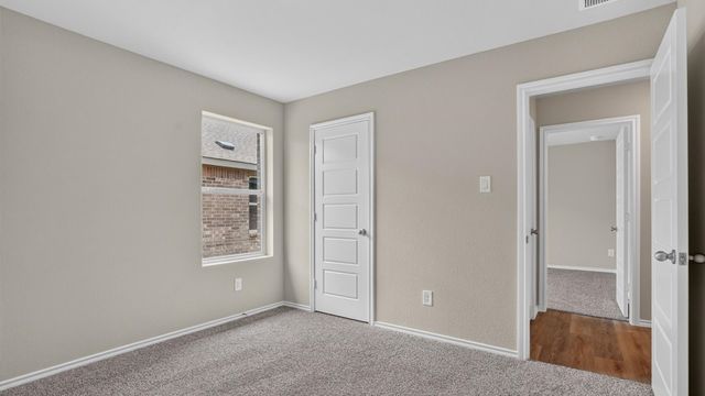 345 WAYLAND Street, Keene, TX 76059