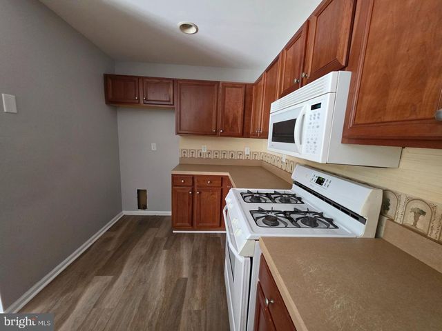 178 NATALIE RD, Riverside, NJ 08075