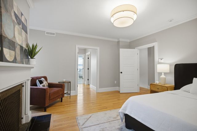 149a Bishop Allen Drive A, Cambridge, MA 02139