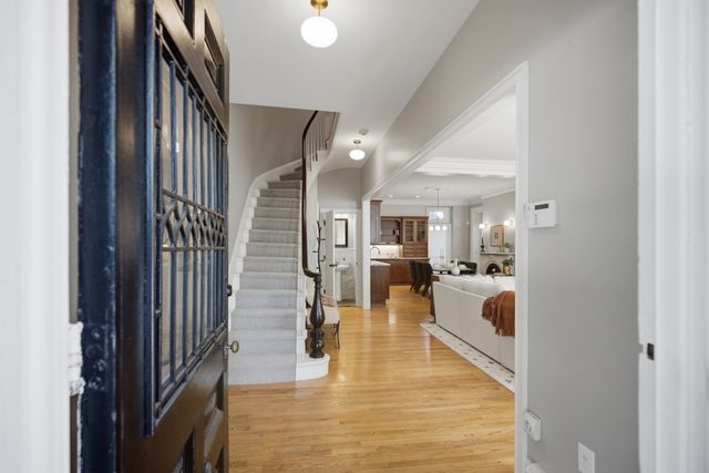 149a Bishop Allen Drive A, Cambridge, MA 02139