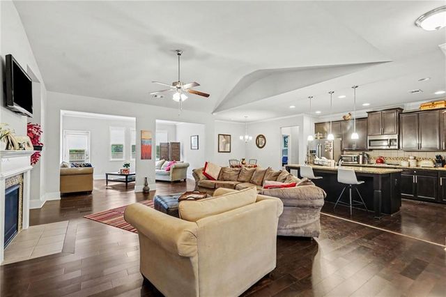 2840 Bluestone Drive, Atlanta, GA 30331