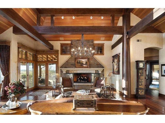 15383 E County Line Rd, Berthoud, CO 80513