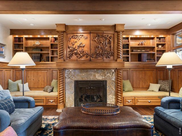 15383 E County Line Rd, Berthoud, CO 80513