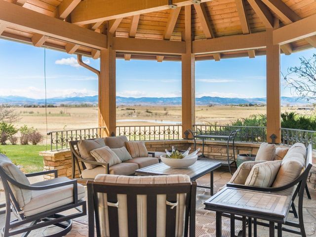 15383 E County Line Rd, Berthoud, CO 80513