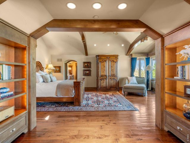 15383 E County Line Rd, Berthoud, CO 80513