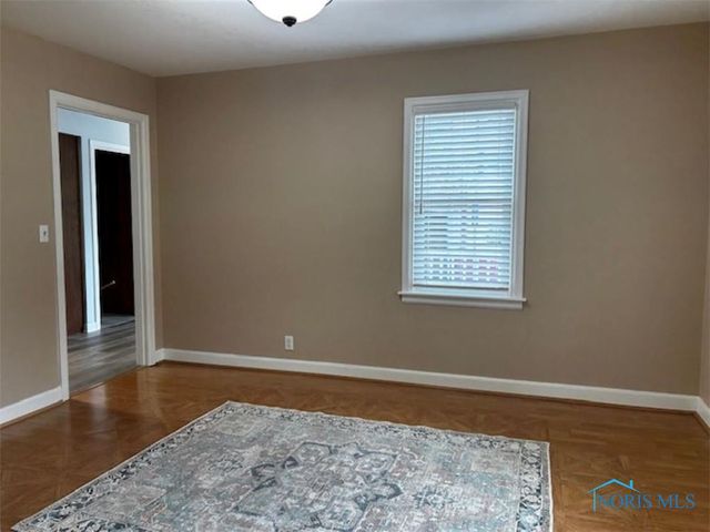 817 Oakwood Avenue, Bryan, OH 43506