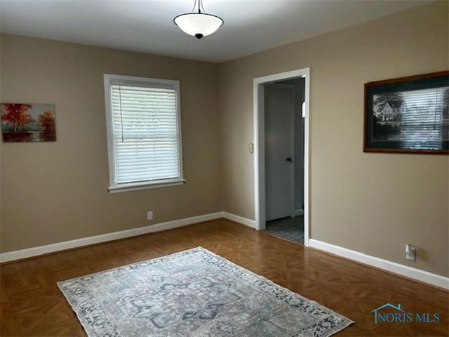 817 Oakwood Avenue, Bryan, OH 43506