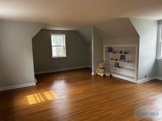 817 Oakwood Avenue, Bryan, OH 43506