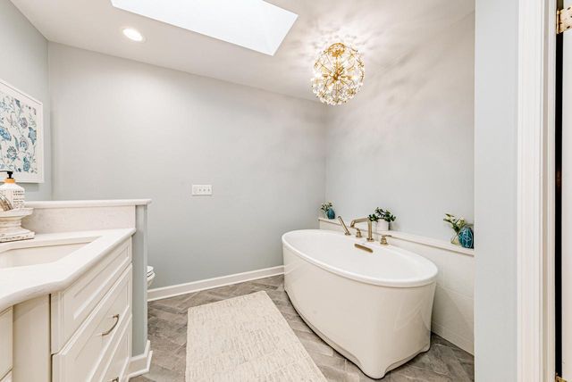 20735 Bartlett DRIVE, Brookfield, WI 53045