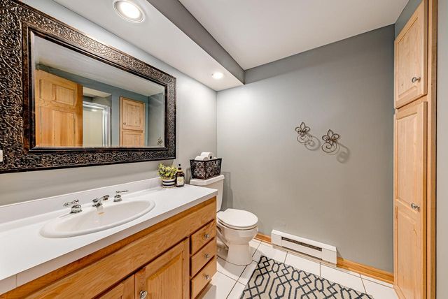 20735 Bartlett DRIVE, Brookfield, WI 53045