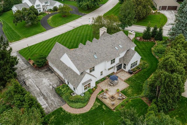 20735 Bartlett DRIVE, Brookfield, WI 53045
