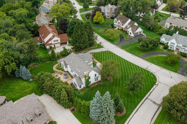 20735 Bartlett DRIVE, Brookfield, WI 53045