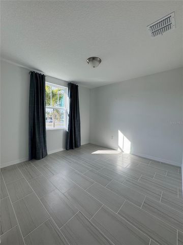 3521 YARIAN DRIVE, Haines City, FL 33844