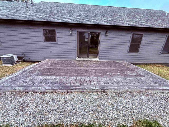 125 Bennett Road, Bedford, IN 47421