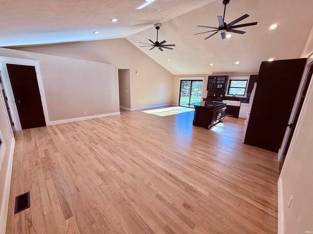 125 Bennett Road, Bedford, IN 47421