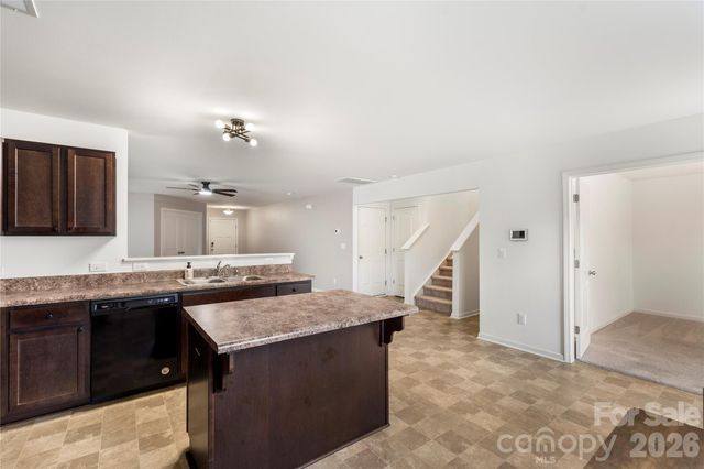 10131 Holly Park Drive, Charlotte, NC 28214