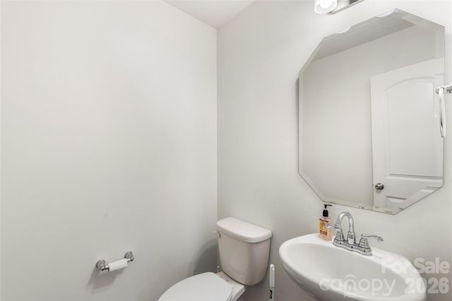 10131 Holly Park Drive, Charlotte, NC 28214