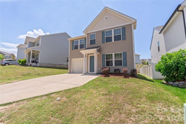 10131 Holly Park Drive, Charlotte, NC 28214