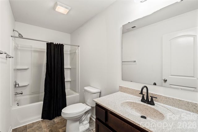 10131 Holly Park Drive, Charlotte, NC 28214