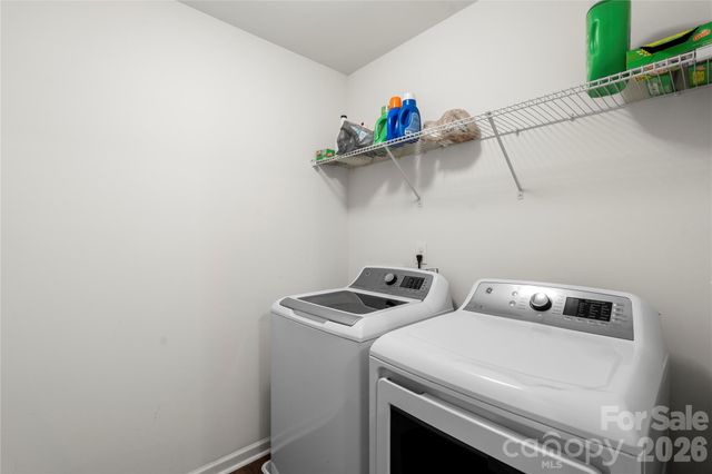 10131 Holly Park Drive, Charlotte, NC 28214