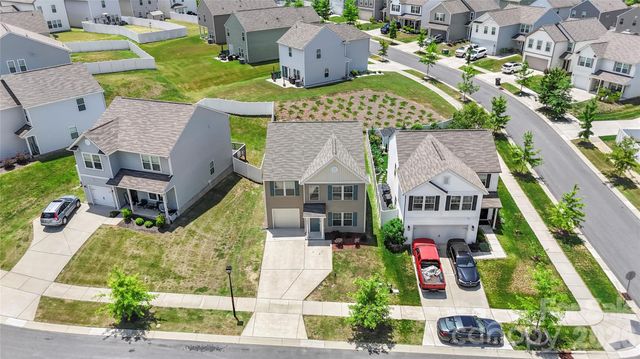 10131 Holly Park Drive, Charlotte, NC 28214