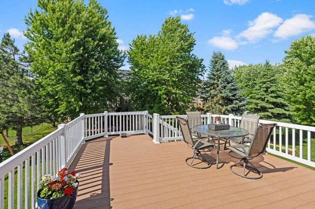 2721 Pampas Court, Shakopee, MN 55379